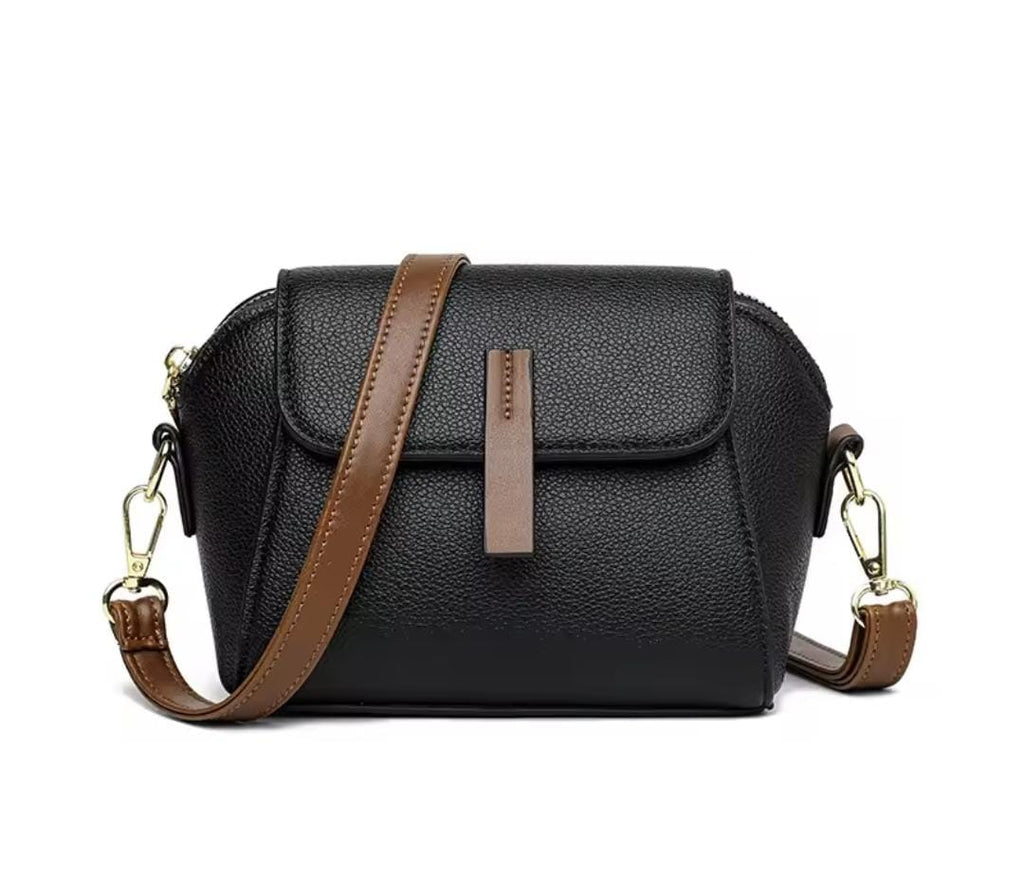 MINI FLAP CROSSBODY BLACK